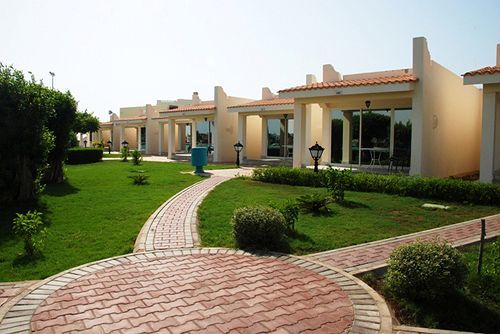 Durrah Beach Apartment Durat Alarous Esterno foto